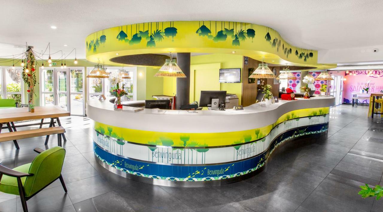 Ibis Styles Perpignan Canet En Roussillon Buitenkant foto