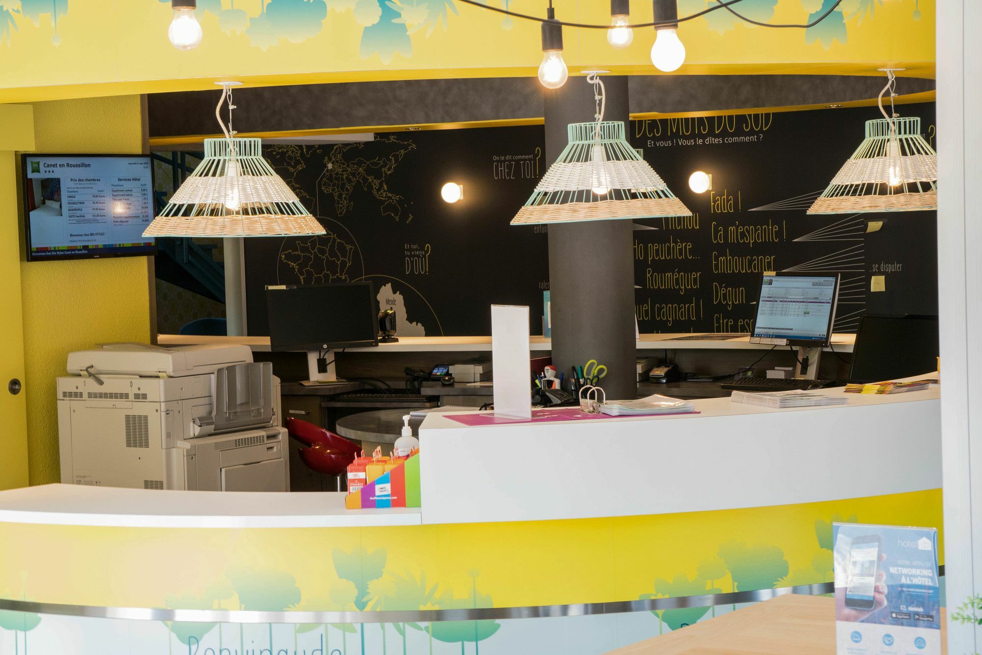 Ibis Styles Perpignan Canet En Roussillon Buitenkant foto