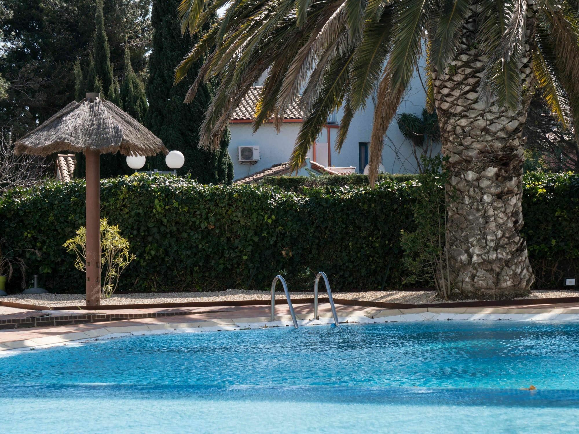 Ibis Styles Perpignan Canet En Roussillon Buitenkant foto